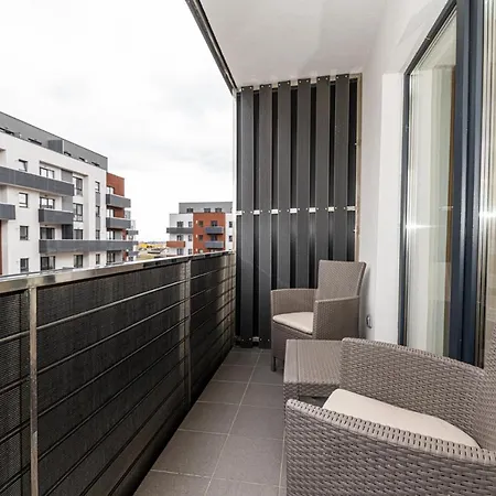 Homes By Nati * Brasov