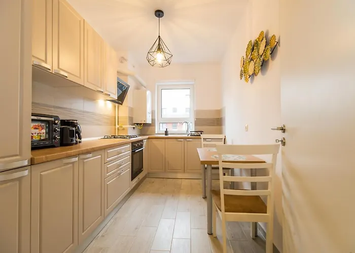 Homes By Nati Apartment Brasov