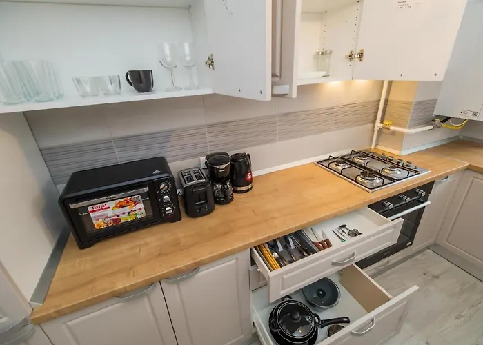 Homes By Nati アパート