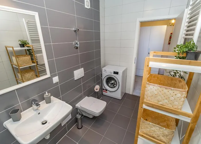 アパート Homes By Nati ブラショフ