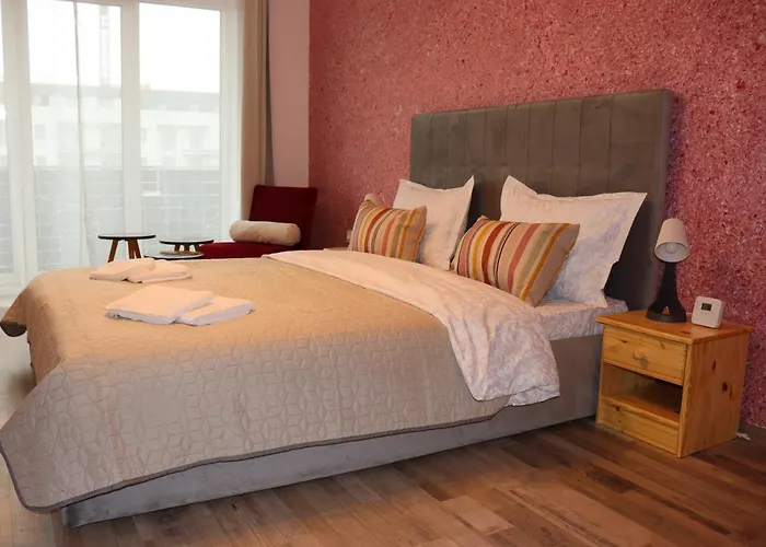 Homes By Nati Brasov