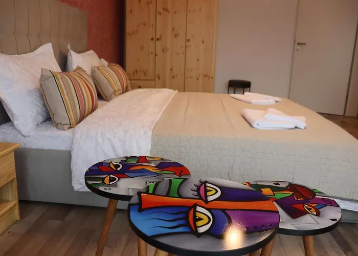 Homes By Nati Brașov