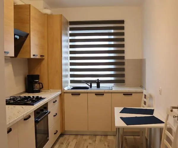 Homes By Nati * Brasov