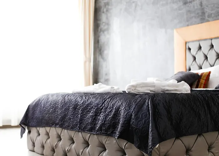 Homes By Nati * ブラショフ